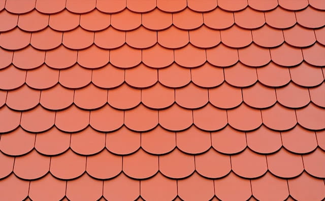 Современная керамическая черепица типа "бобровый хвост" BRAAS Опал