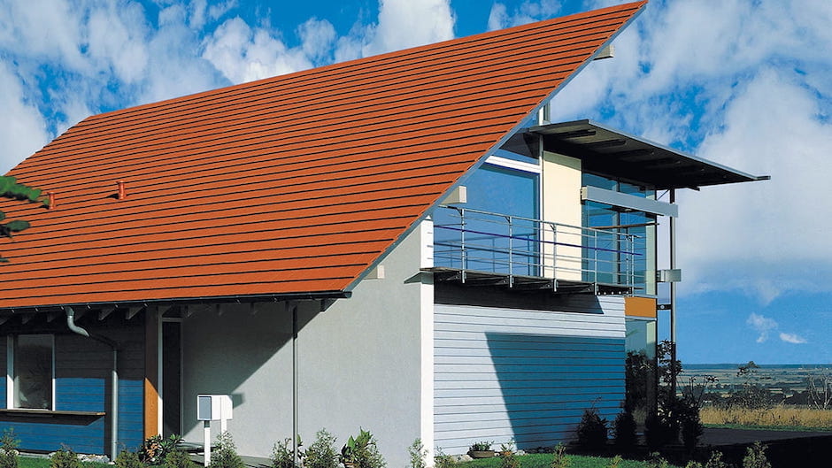 Дом с черепичной крышей BRAAS Турмалин