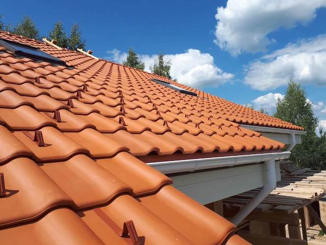 Кровля из керамической черепицы